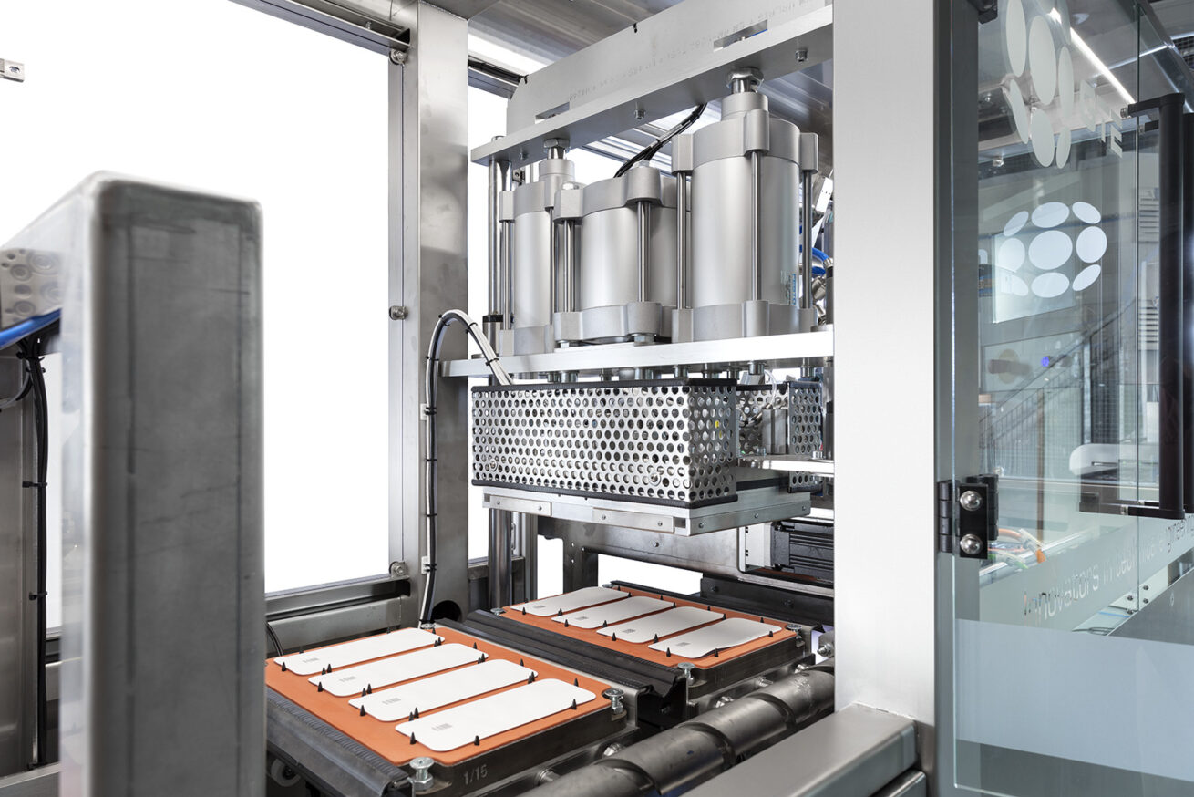 TAP-L Lineaire fill seal machine medische producten