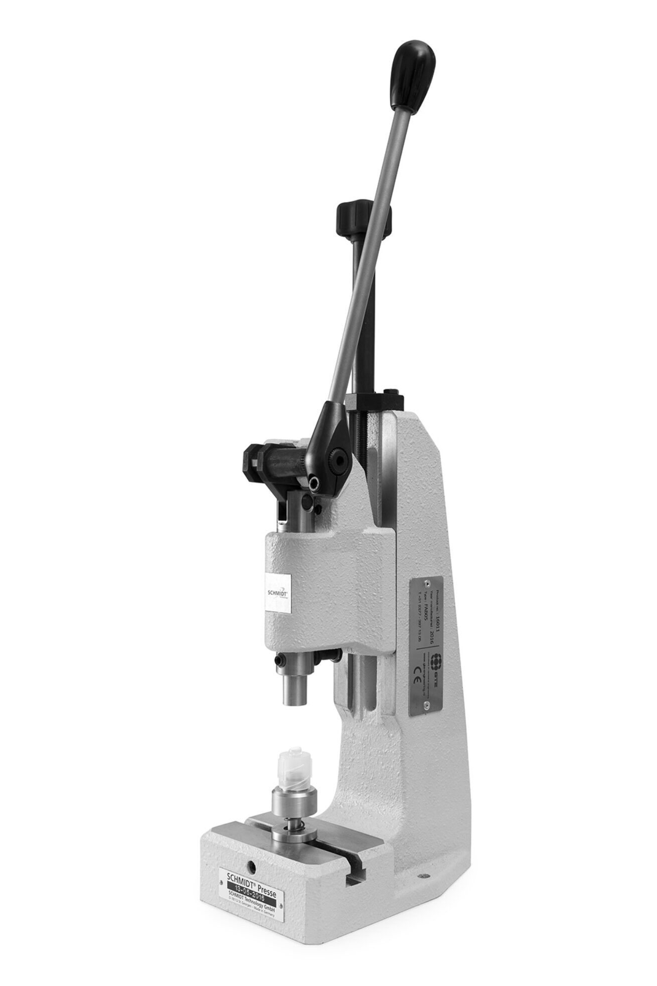 Liquid filling machine for filling microdoses of liquid